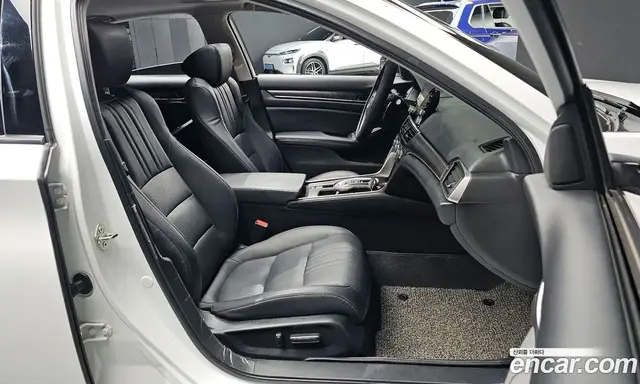 Honda Accord 2018 2.0 автомат (гидро), миниатюра 11