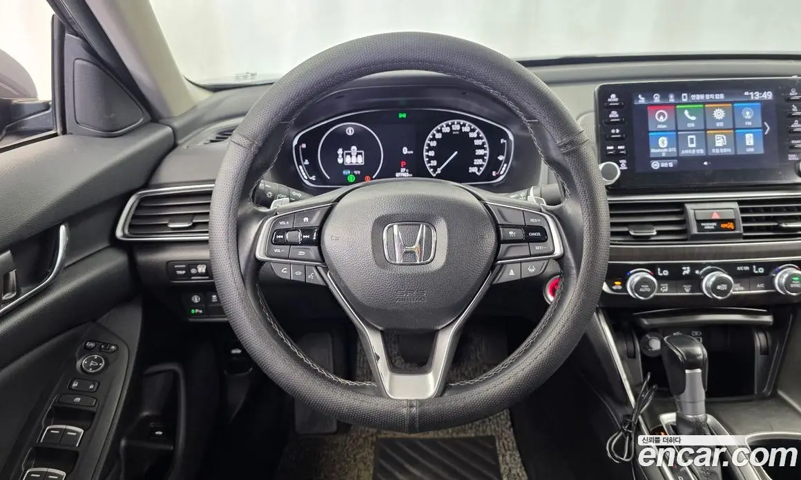 Honda Accord 2021 1.5 автомат (гидро), фото 19