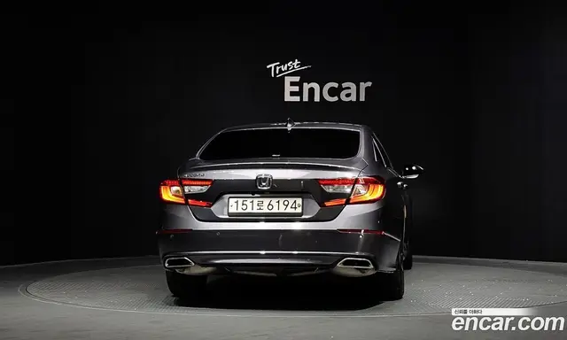 Honda Accord 2021 1.5 автомат (гидро), миниатюра 4