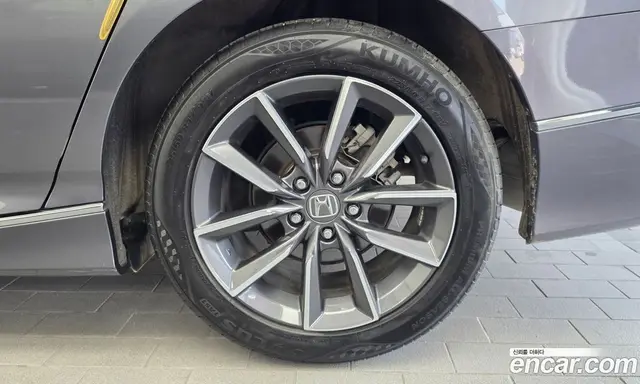 Honda Accord 2021 1.5 автомат (гидро), миниатюра 7