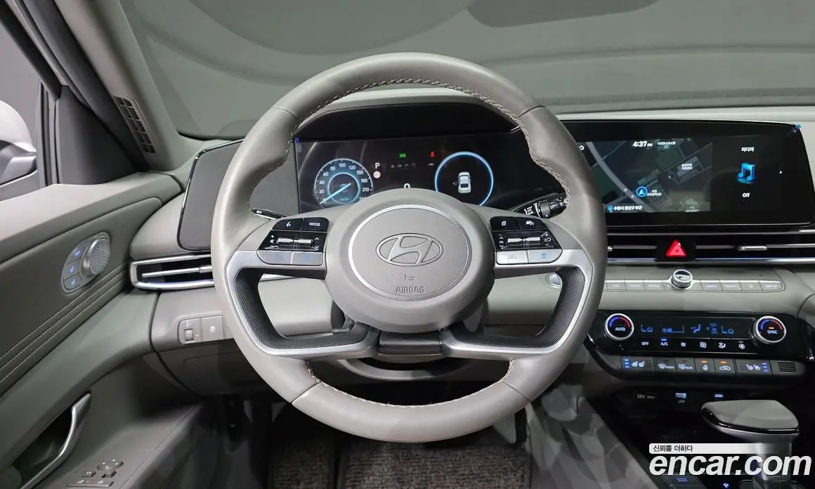 Hyundai Avante 2025 1.6 автомат (гидро), фото 20