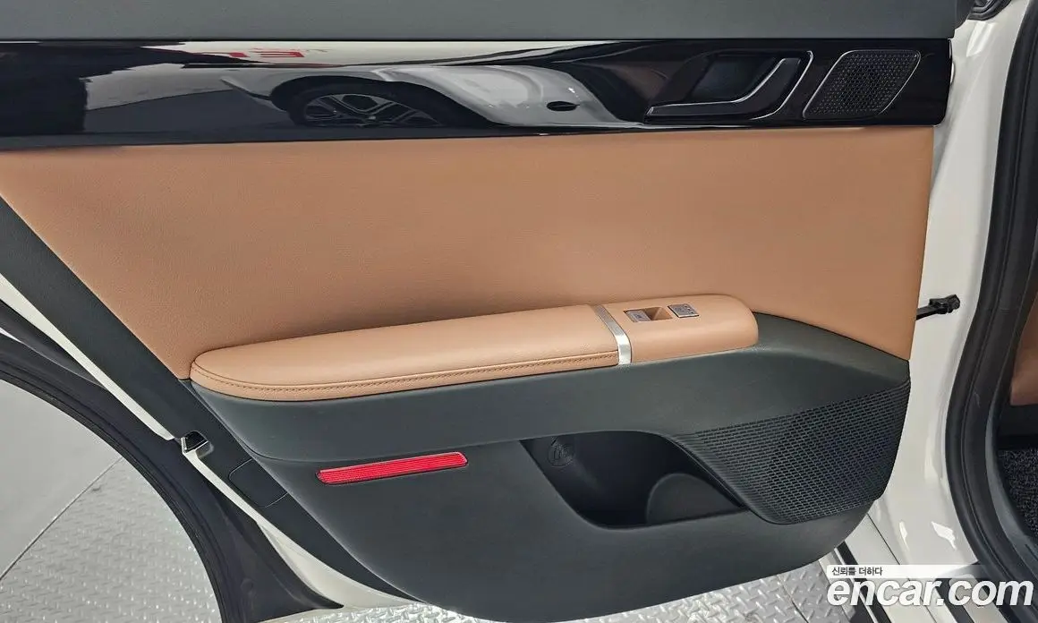 Hyundai Grandeur 2023 2.5 автомат (гидро), фото 15