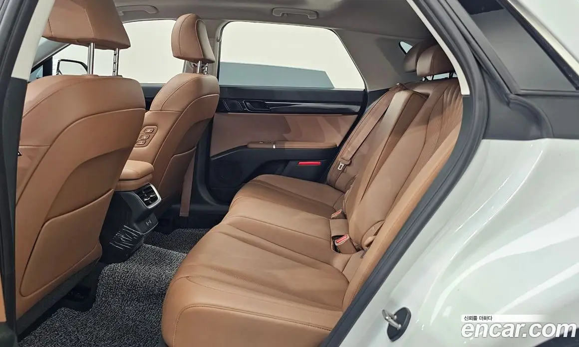 Hyundai Grandeur 2023 2.5 автомат (гидро), фото 16