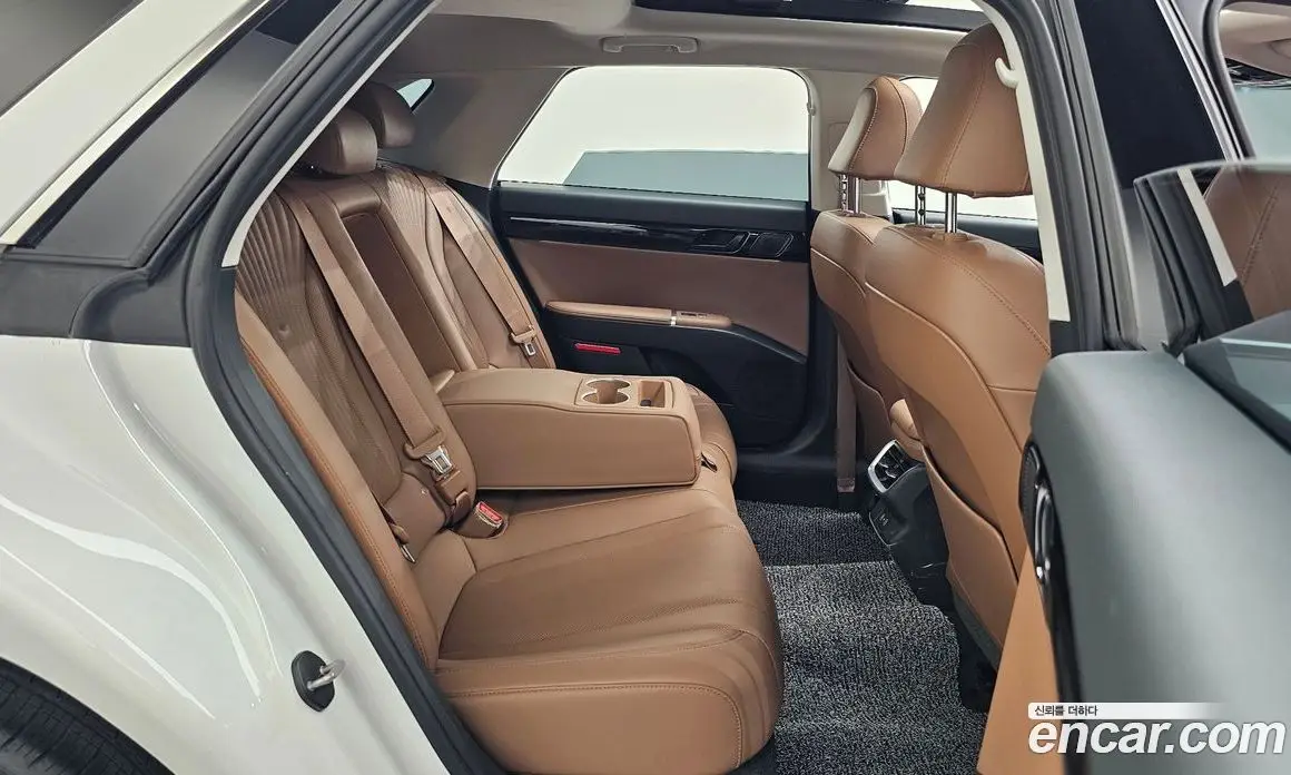 Hyundai Grandeur 2023 2.5 автомат (гидро), фото 18