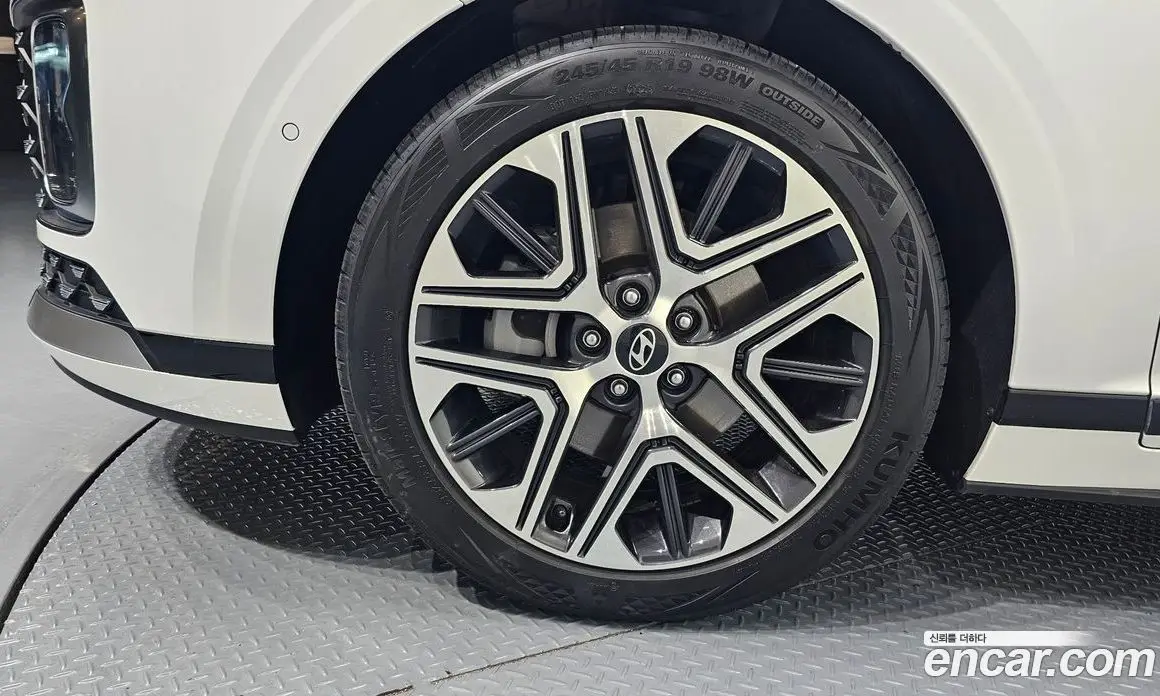 Hyundai Grandeur 2023 2.5 автомат (гидро), фото 5