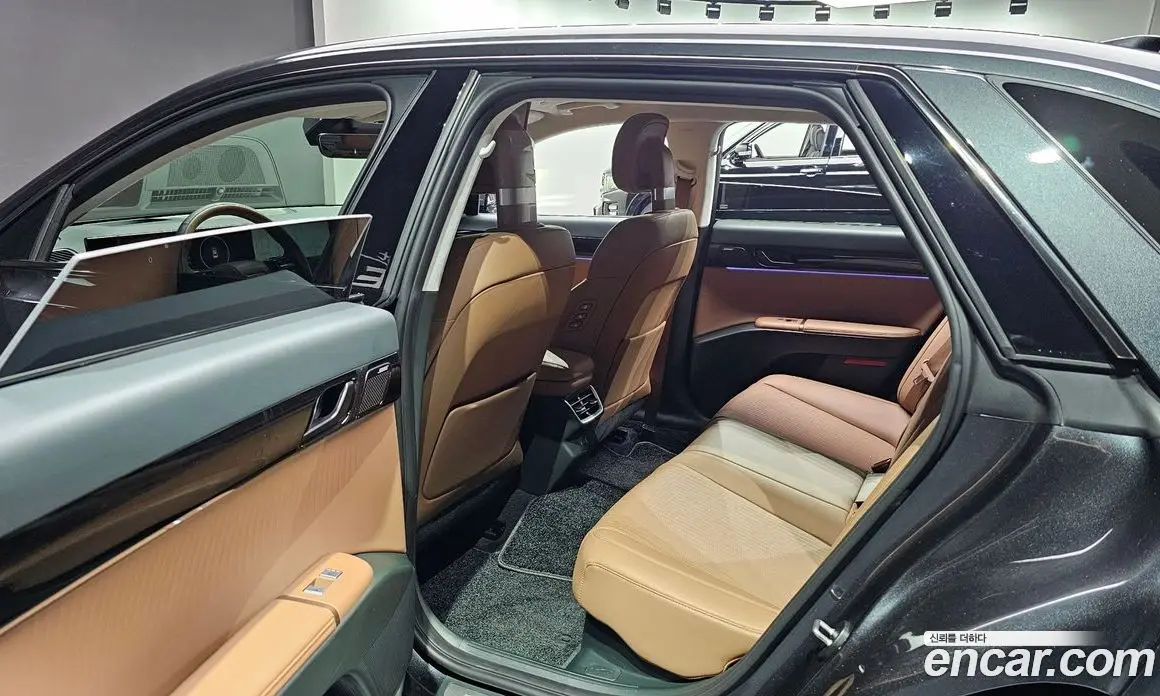Hyundai Grandeur 2023 1.6 автомат (гидро), фото 17