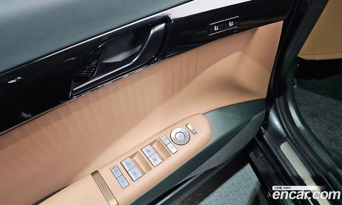 Hyundai Grandeur 2023 1.6 автомат (гидро), фото 28