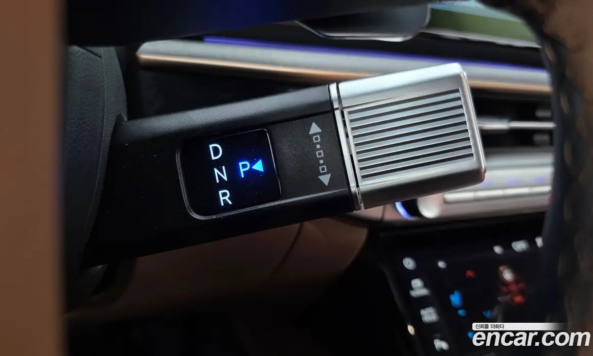 Hyundai Grandeur 2024 1.6 автомат (гидро), фото 11