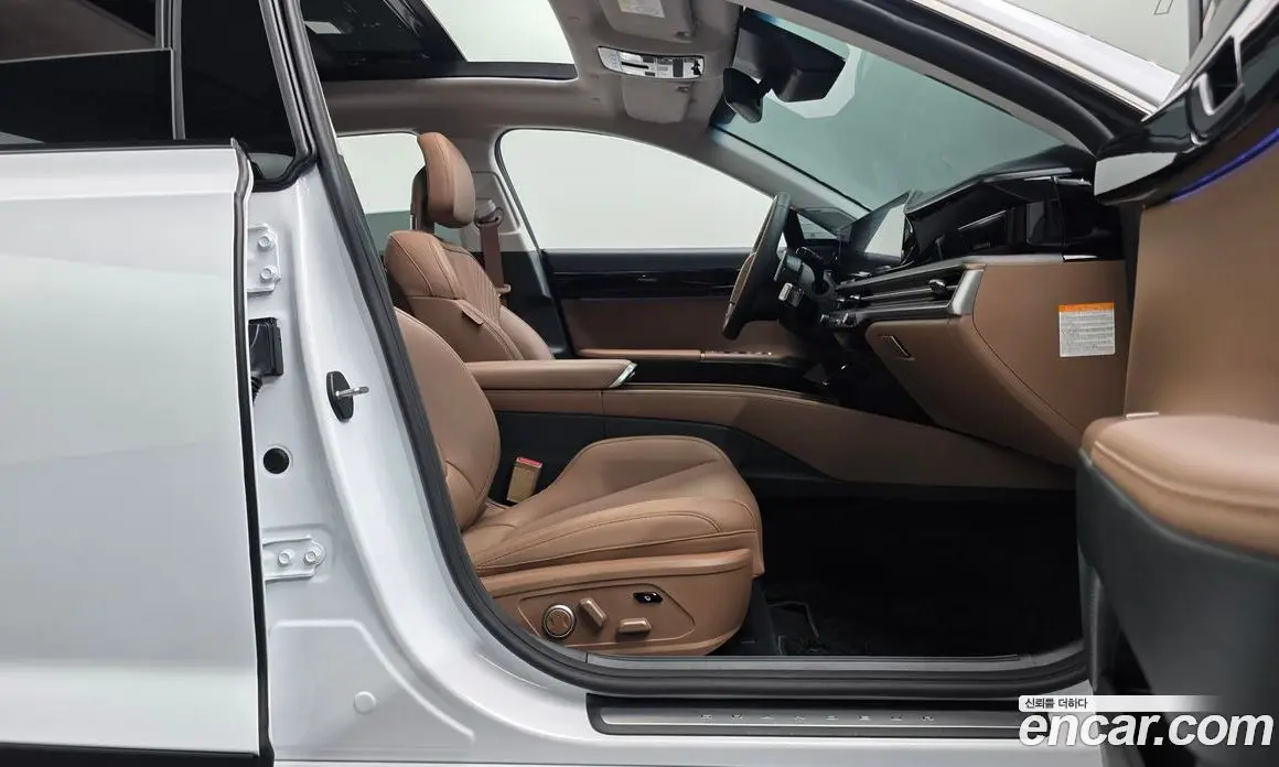 Hyundai Grandeur 2024 1.6 автомат (гидро), фото 15