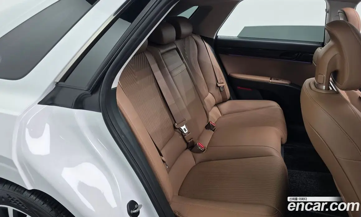 Hyundai Grandeur 2024 1.6 автомат (гидро), фото 16