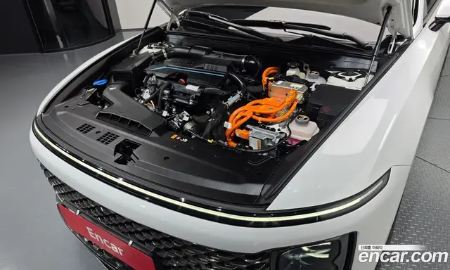 Hyundai Grandeur 2024 1.6 автомат (гидро), миниатюра 5