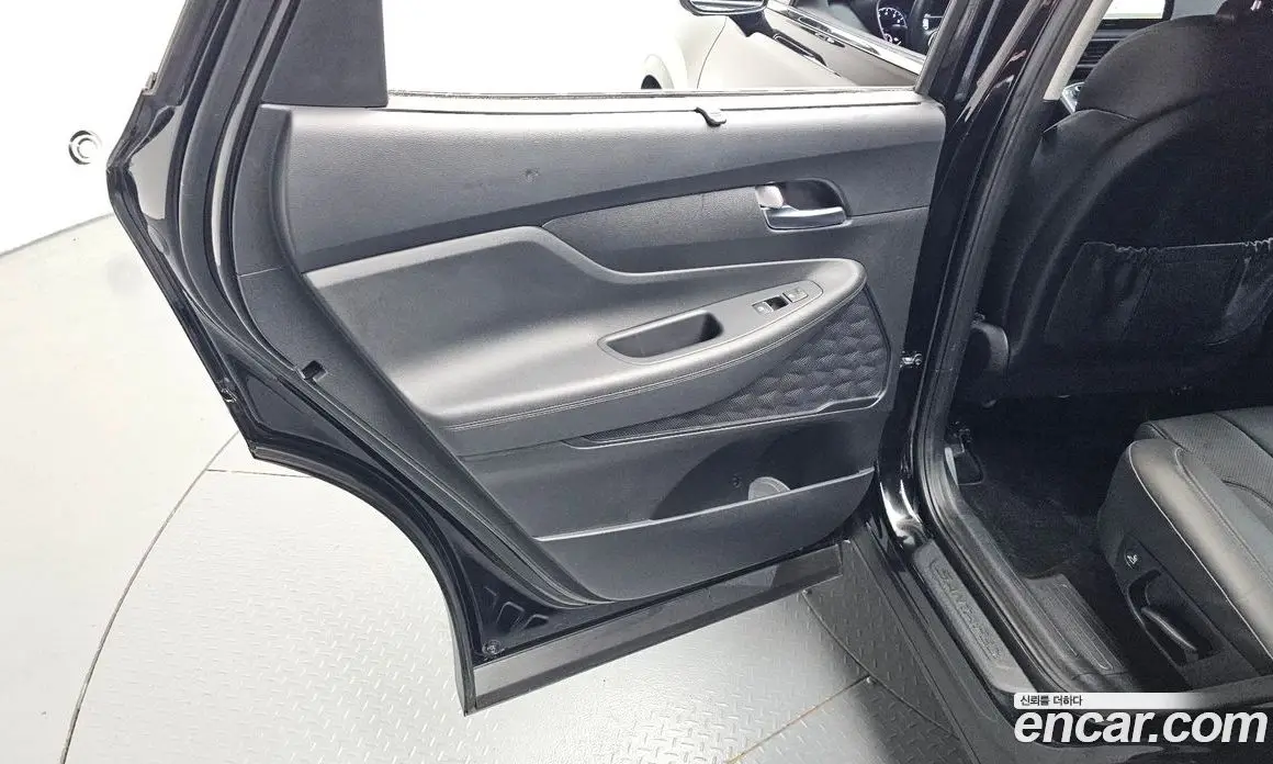 Hyundai Santa Fe 2022 2.5 автомат (гидро), фото 15