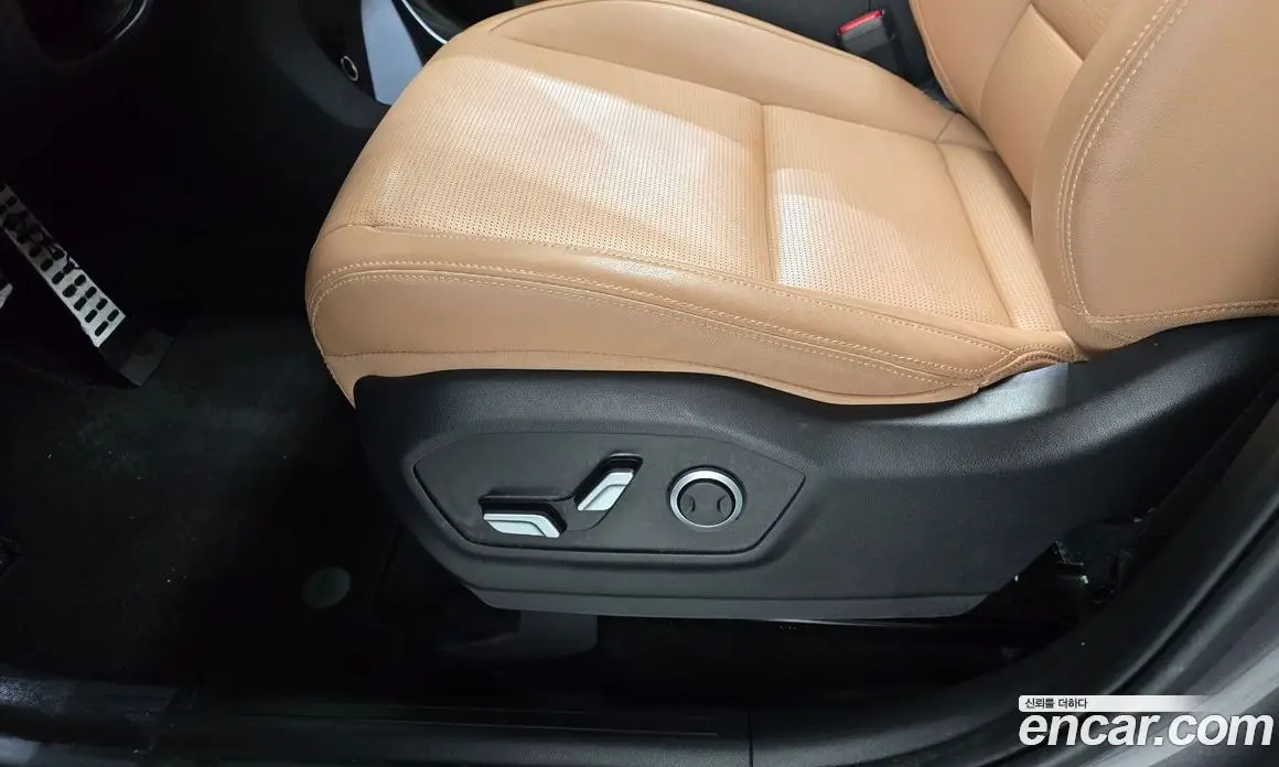 Hyundai Santa Fe 2024 1.6 автомат (гидро), фото 32
