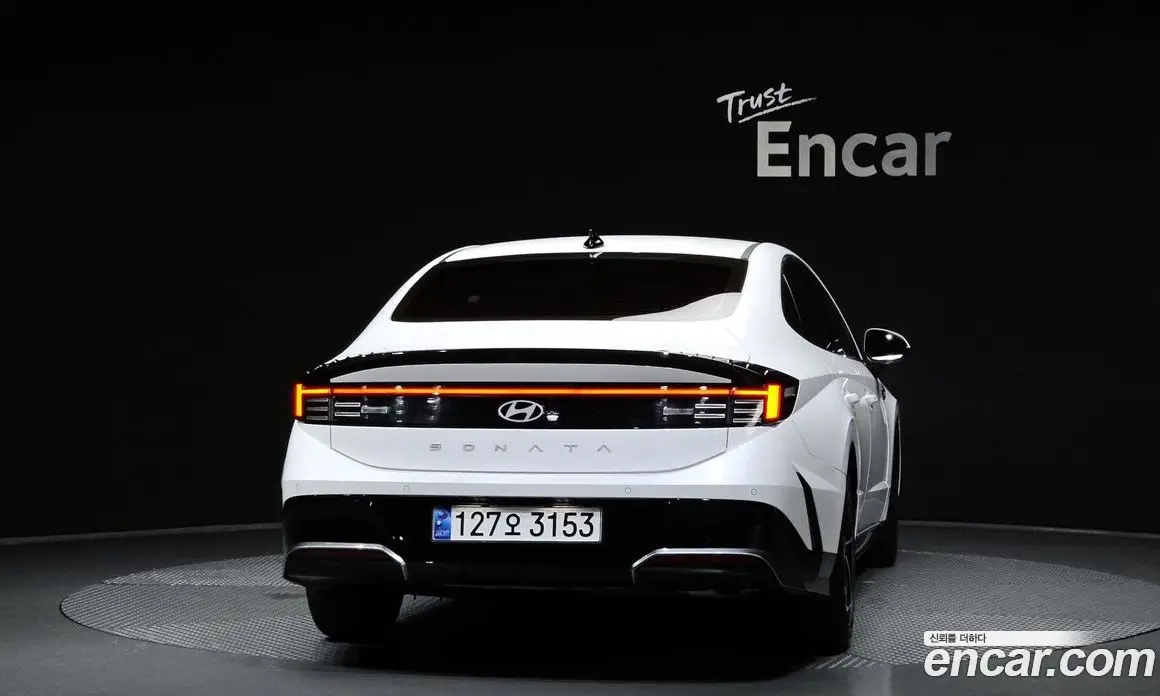 Hyundai Sonata 2025 1.6 автомат (гидро), фото 4