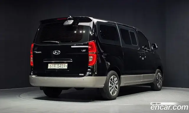 Hyundai Starex 2018 2.5 автомат (гидро), миниатюра 2
