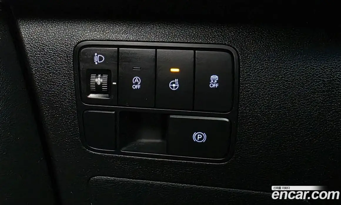 Hyundai Staria 2023 2.2 автомат (гидро), фото 30