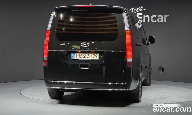Hyundai Staria 2023 2.2 автомат (гидро), миниатюра 4
