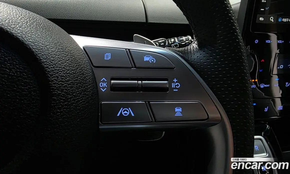 Hyundai Staria 2023 2.2 автомат (гидро), фото 33