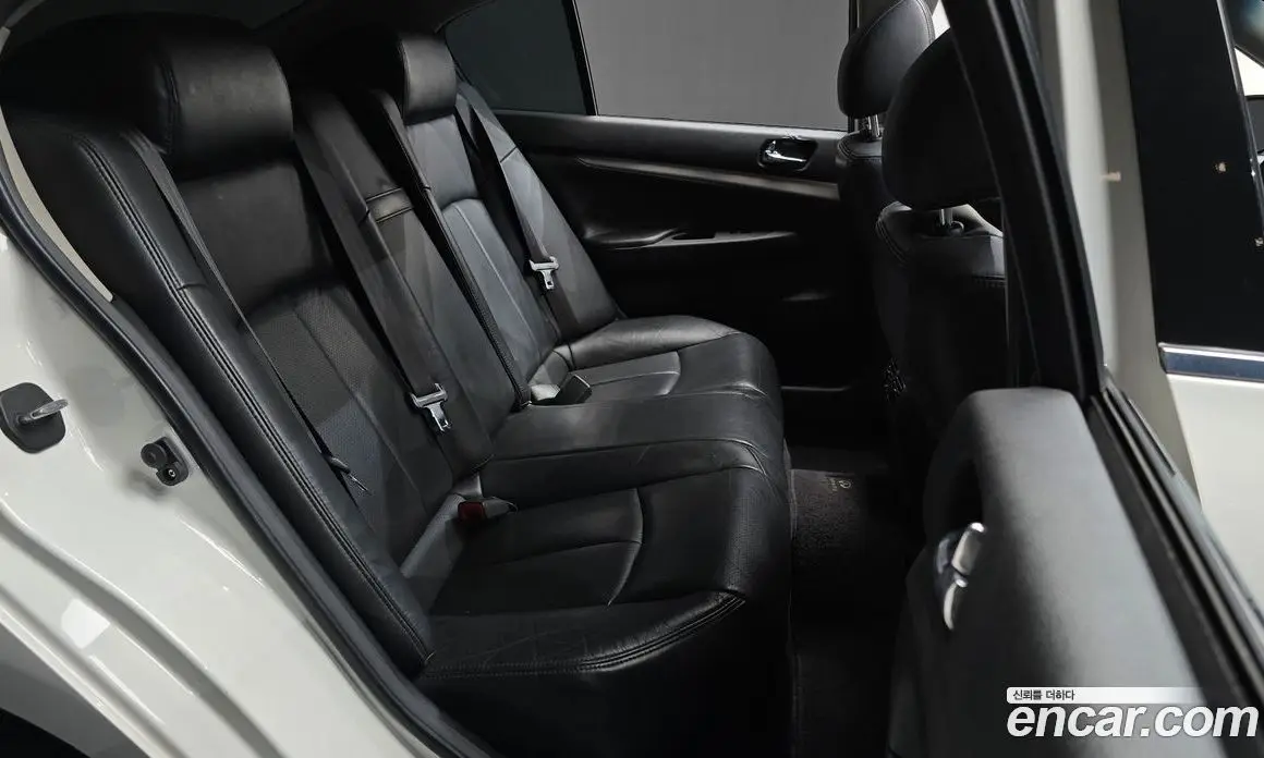Infiniti G 2013 2.5 автомат (гидро), фото 11 Infiniti G 2013 2.5 автомат (гидро), фото 11