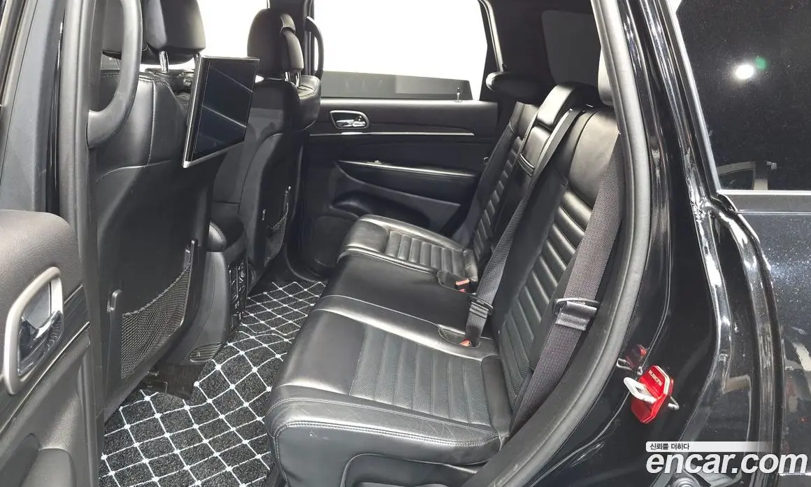 Jeep Cherokee 2019 3.6 автомат (гидро), фото 11
