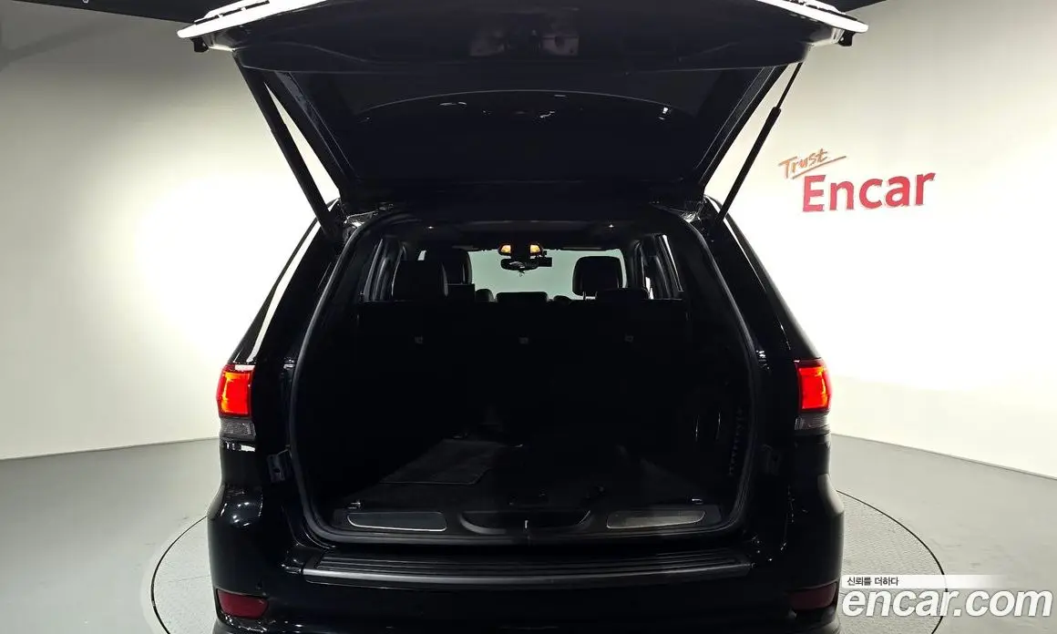 Jeep Cherokee 2019 3.6 автомат (гидро), фото 20