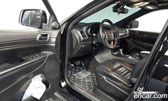 Jeep Cherokee 2019 3.6 автомат (гидро), миниатюра 10