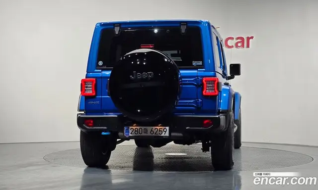 Jeep Wrangler 2022 2.0 автомат (гидро), миниатюра 4