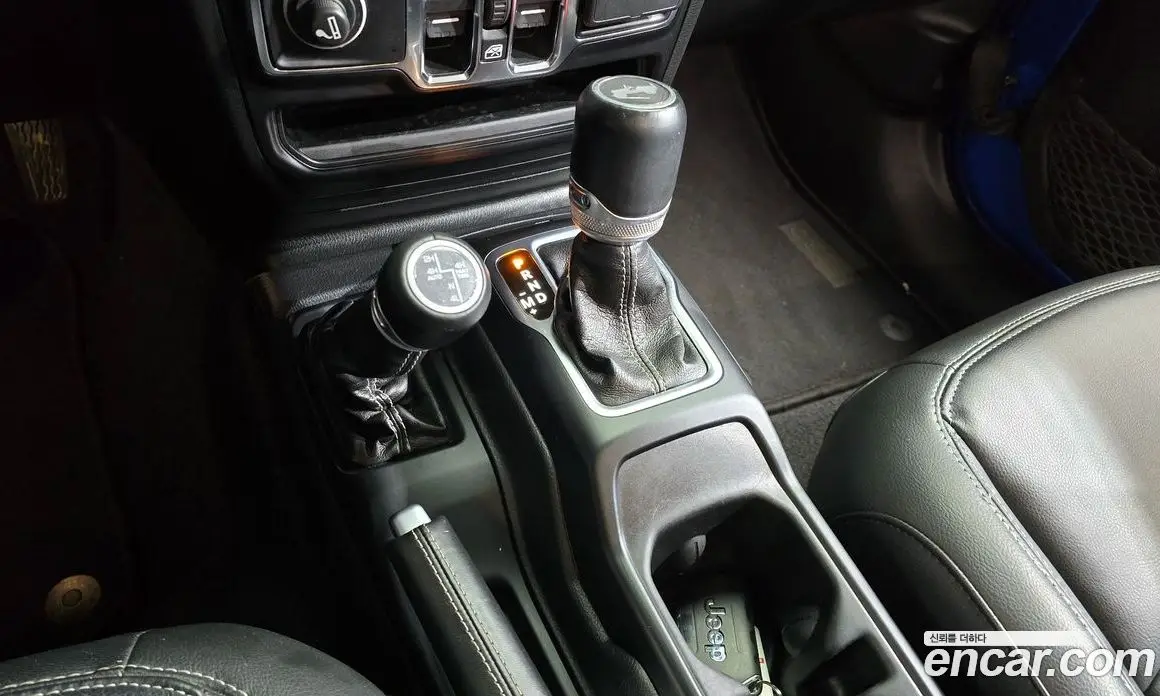 Jeep Wrangler 2022 2.0 автомат (гидро), фото 9