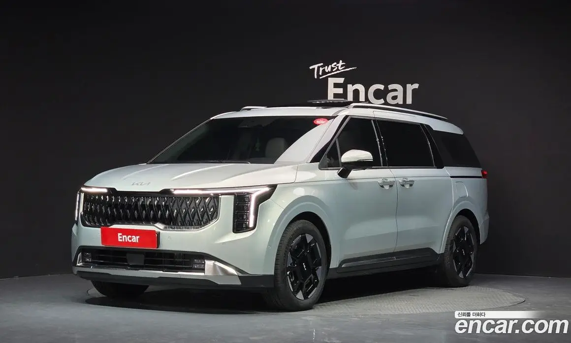 Kia Carnival 2025 2.2 автомат (гидро), фото 1