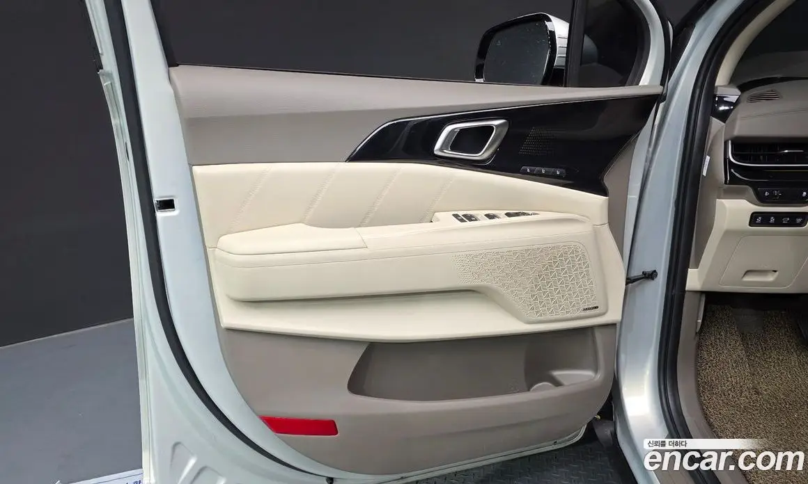 Kia Carnival 2025 2.2 автомат (гидро), фото 14