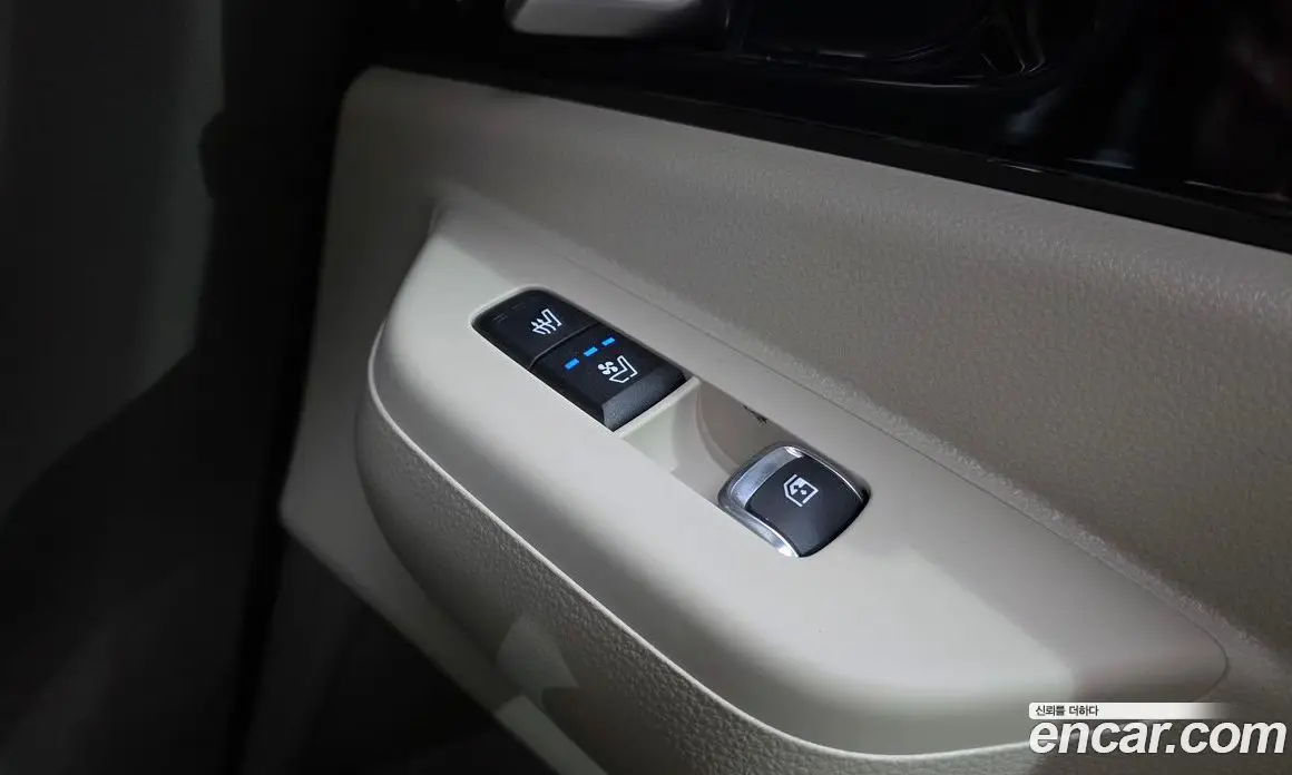 Kia Carnival 2025 2.2 автомат (гидро), фото 35