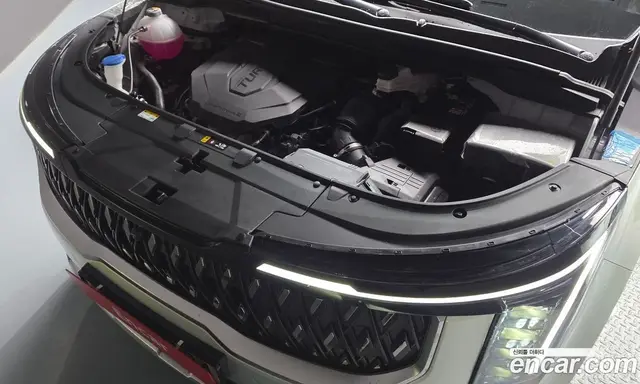Kia Carnival 2025 2.2 автомат (гидро), миниатюра 6