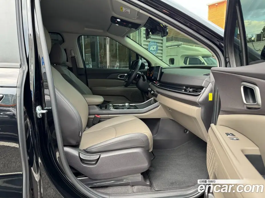 Kia Carnival 2025 2.2 автомат (гидро), фото 18