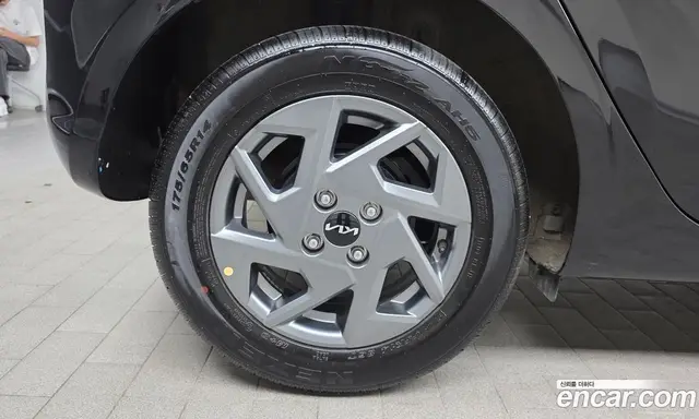 Kia Morning 2023 1.0 автомат (гидро), миниатюра 5