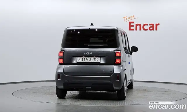 Kia Ray 2024 1.0 автомат (гидро), миниатюра 3
