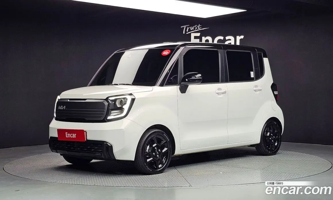 Kia Ray 2024 1.0 автомат (гидро), фото 1