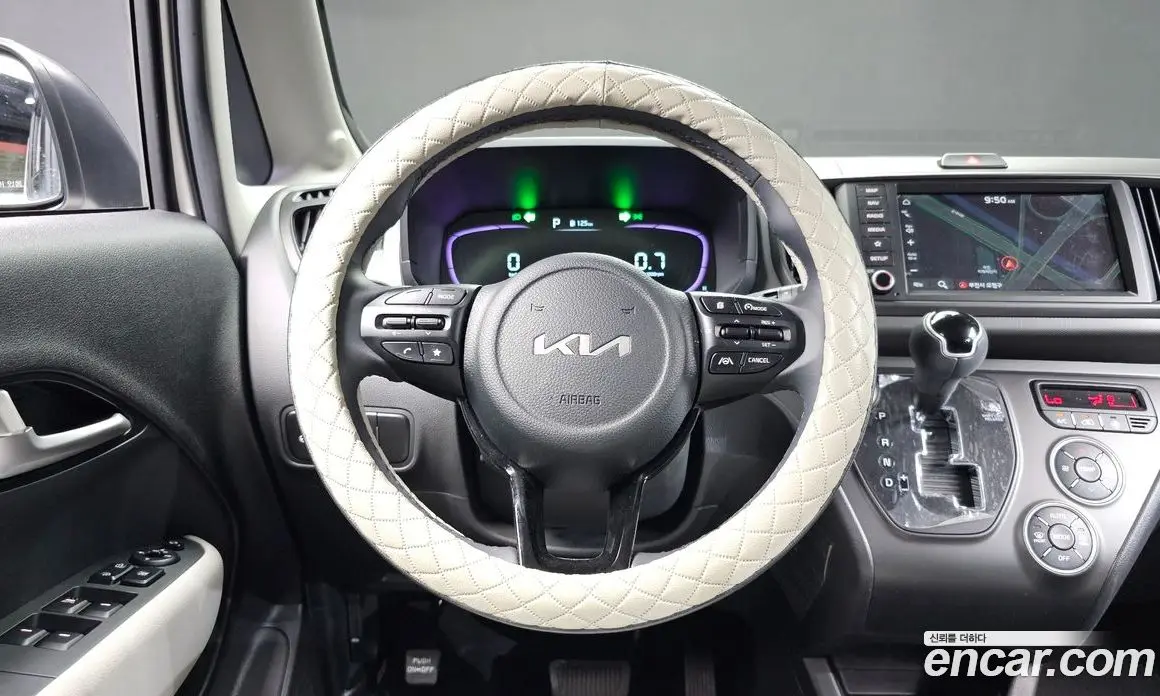 Kia Ray 2024 1.0 автомат (гидро), фото 18