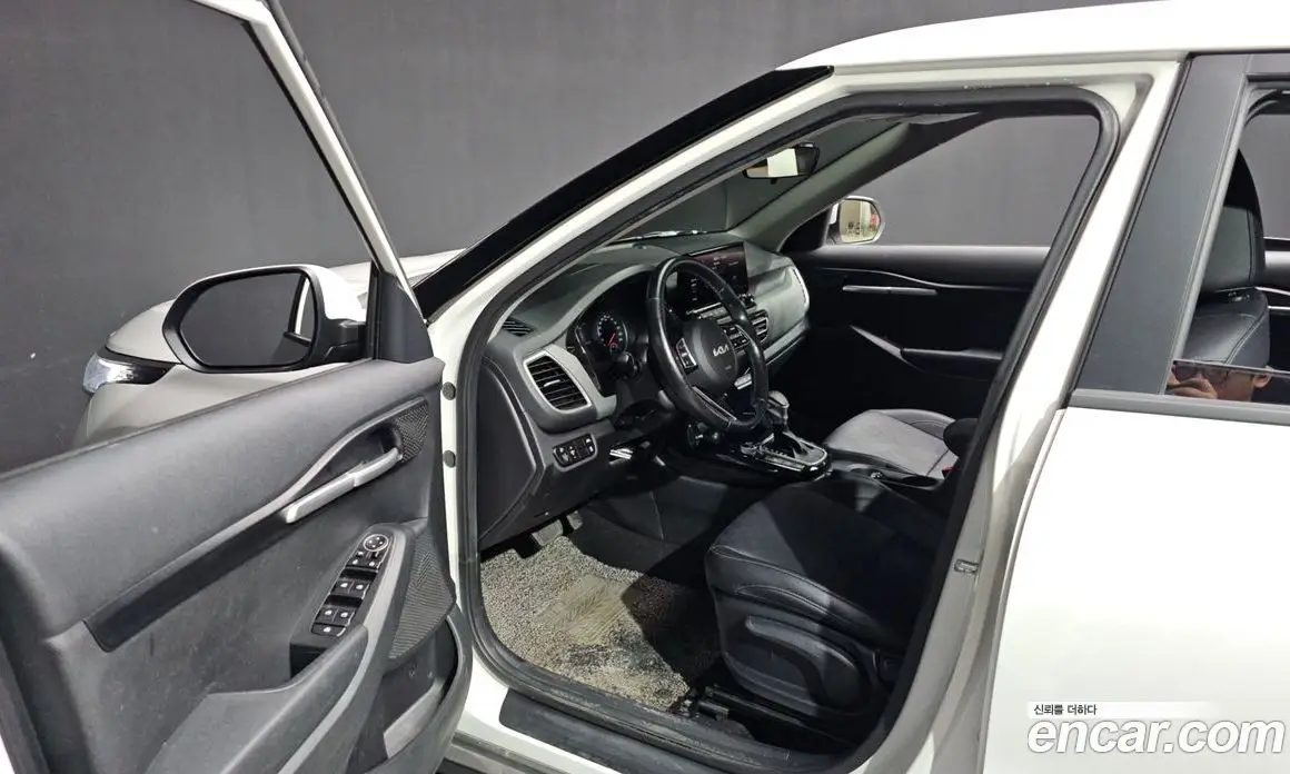 Kia Seltos 2022 1.6 автомат (гидро), фото 13