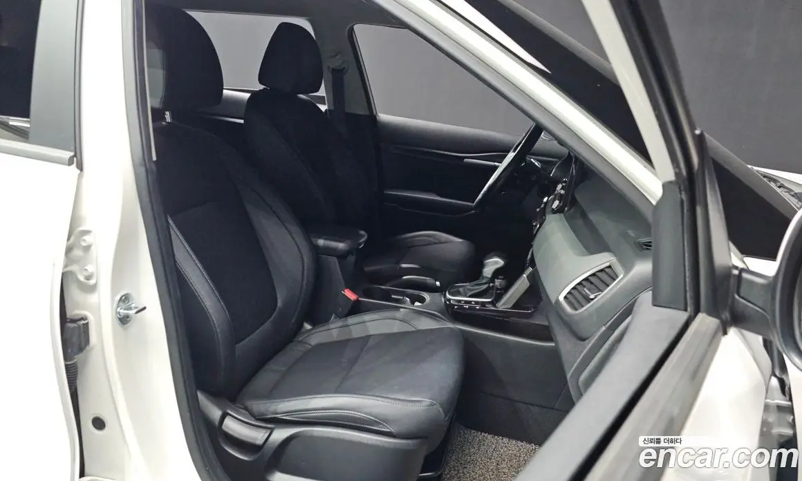 Kia Seltos 2022 1.6 автомат (гидро), фото 17