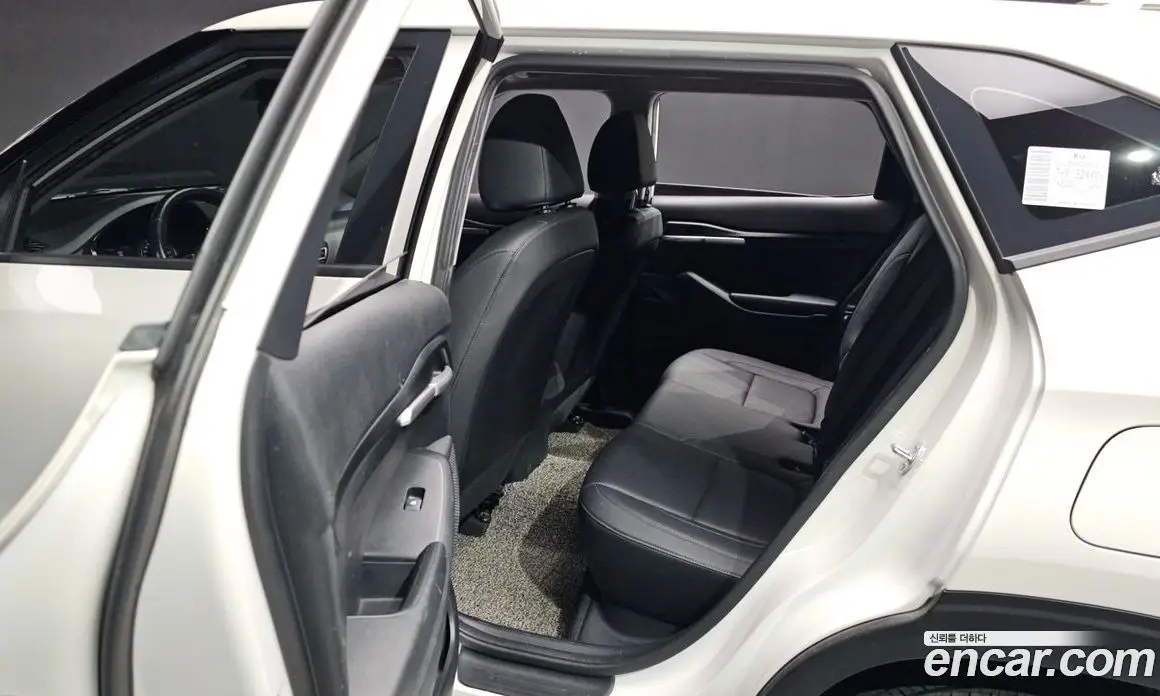Kia Seltos 2022 1.6 автомат (гидро), фото 18