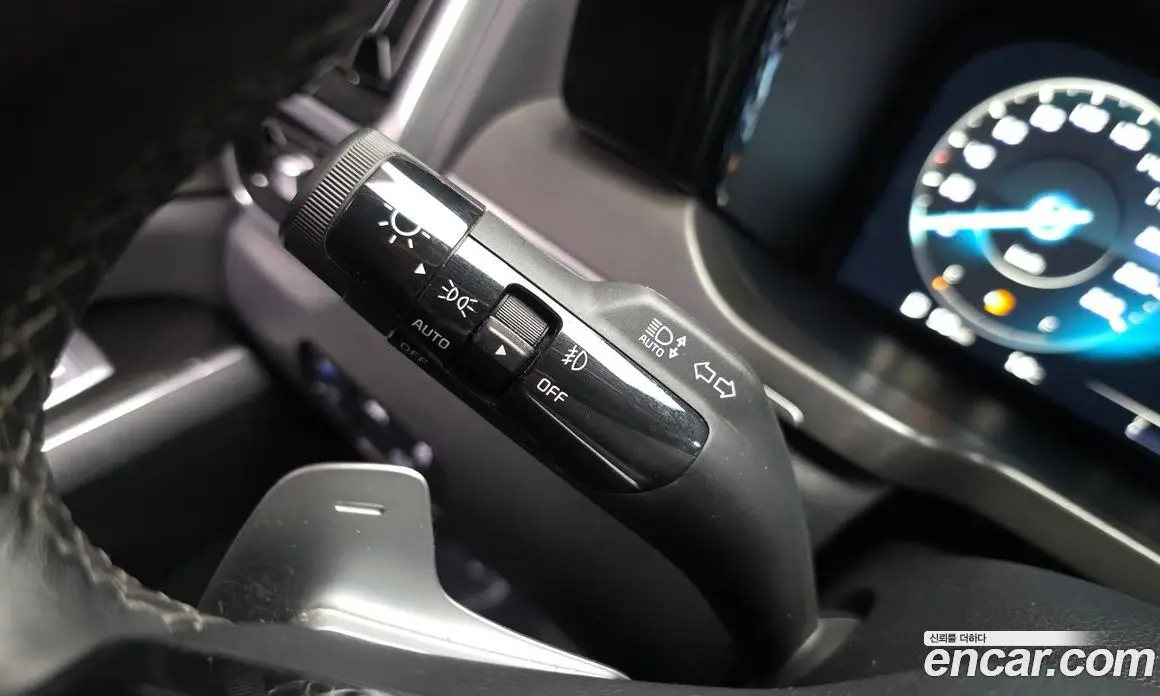 Kia Sorento 2023 2.5 автомат (гидро), фото 28