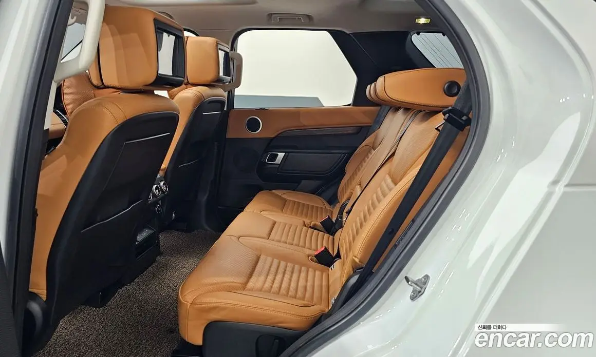 Land Rover Discovery 2018 3.0 автомат (гидро), фото 18