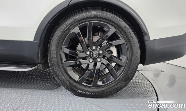 Land Rover Discovery 2018 3.0 автомат (гидро), миниатюра 7