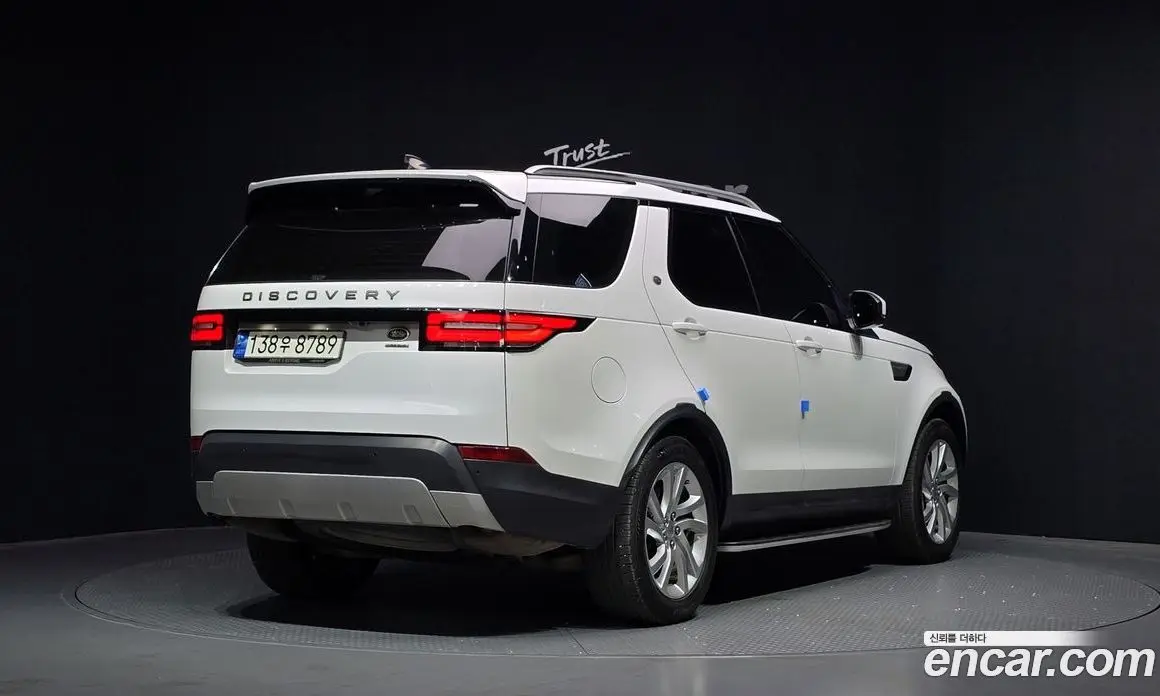 Land Rover Discovery 2020 3.0 автомат (гидро), фото 2