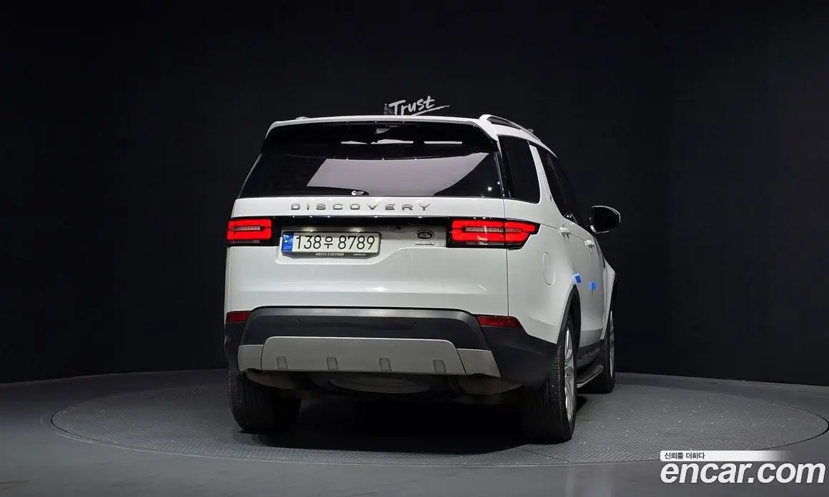 Land Rover Discovery 2020 3.0 автомат (гидро), фото 4