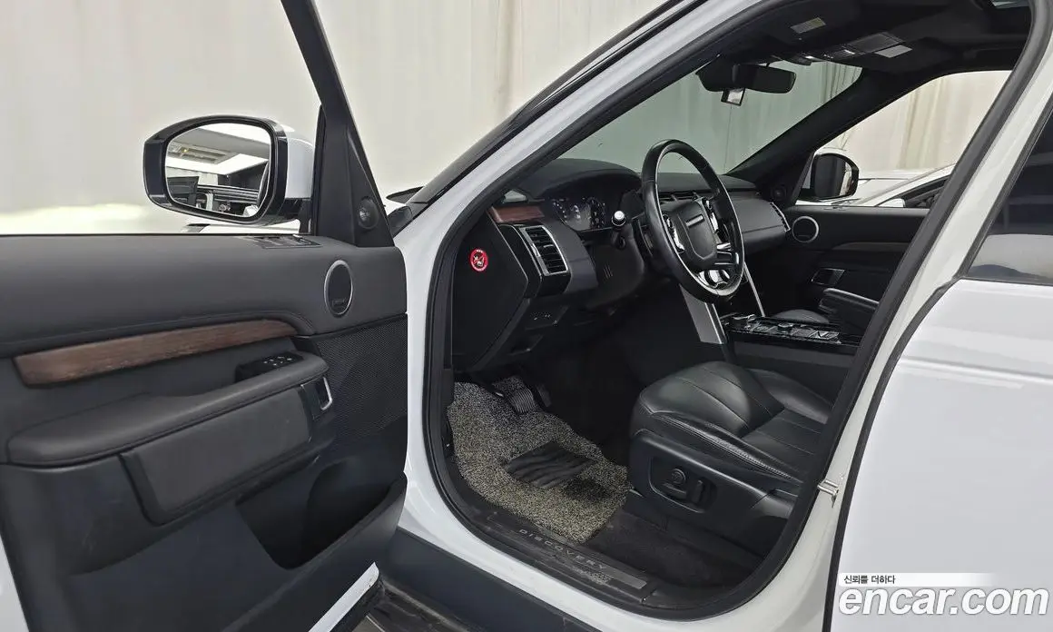 Land Rover Discovery 2020 3.0 автомат (гидро), фото 10