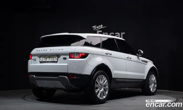Land Rover Range Rover Evoque 2016 2.0 автомат (гидро), миниатюра 2
