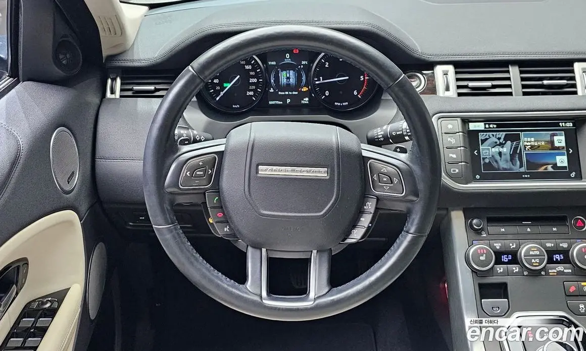 Land Rover Range Rover Evoque 2016 2.0 автомат (гидро), фото 13