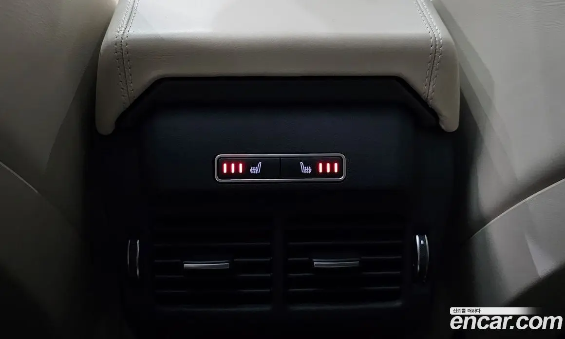 Land Rover Range Rover Evoque 2016 2.0 автомат (гидро), фото 20