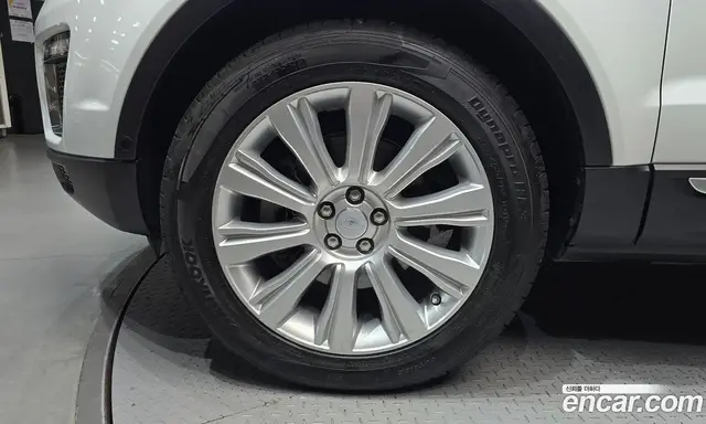Land Rover Range Rover Evoque 2016 2.0 автомат (гидро), миниатюра 5